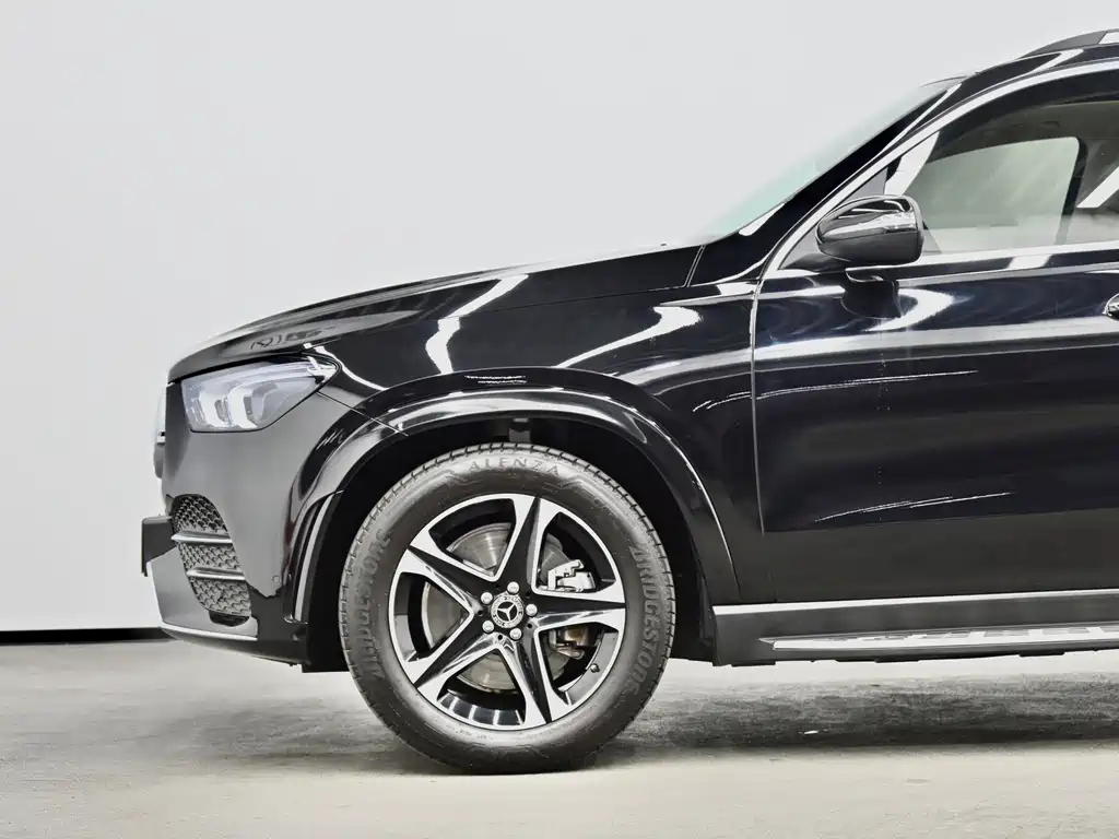 Mercedes-Benz GLE New Energy — миниатюра 23