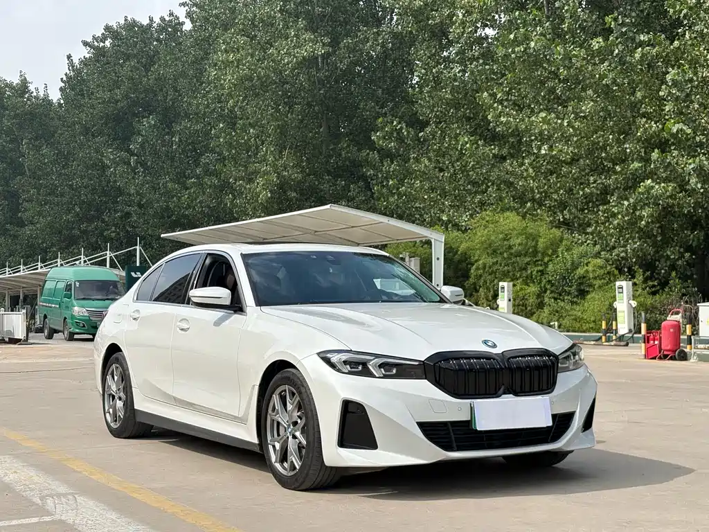 BMW i3 — миниатюра 3