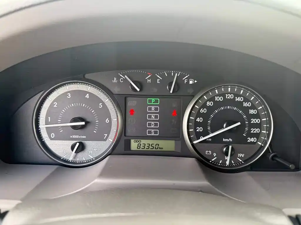 Toyota Land Cruiser 2019 4.0L AT
