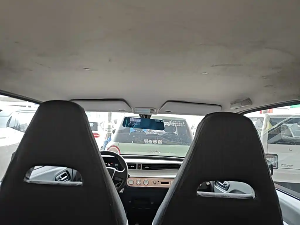 Wuling MINIEV — миниатюра 18