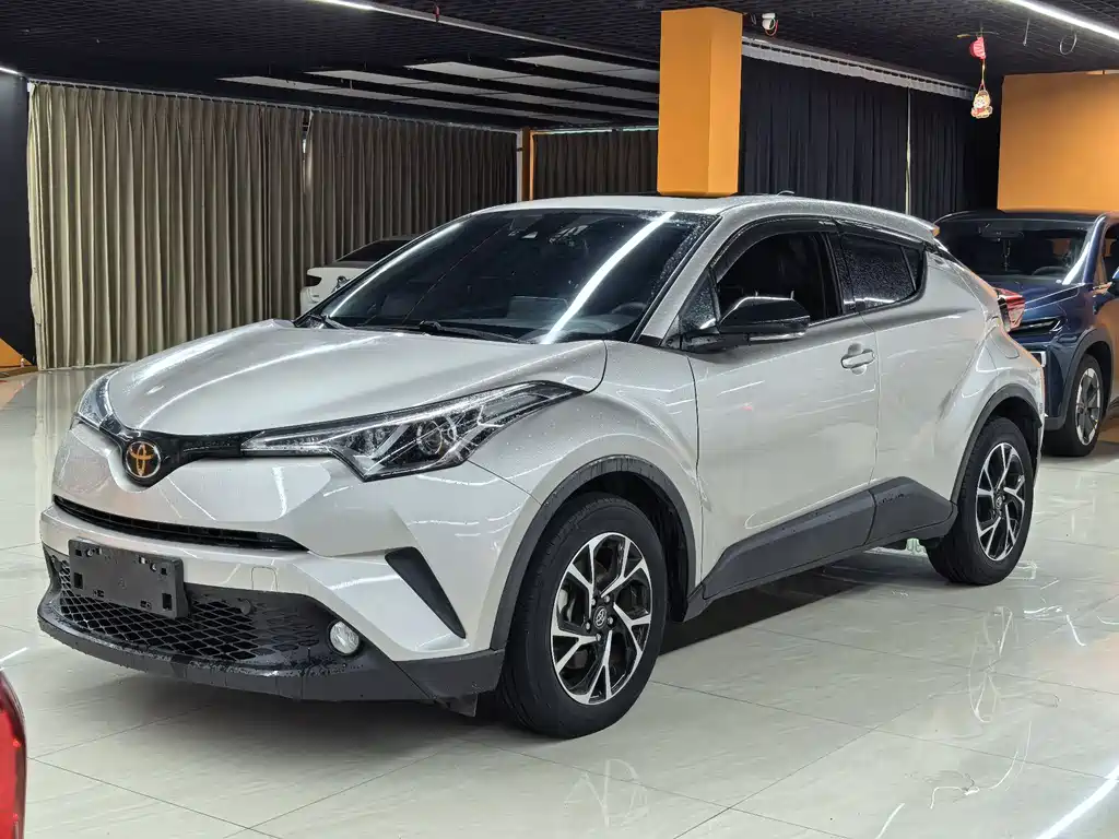 Toyota C-HR 2021