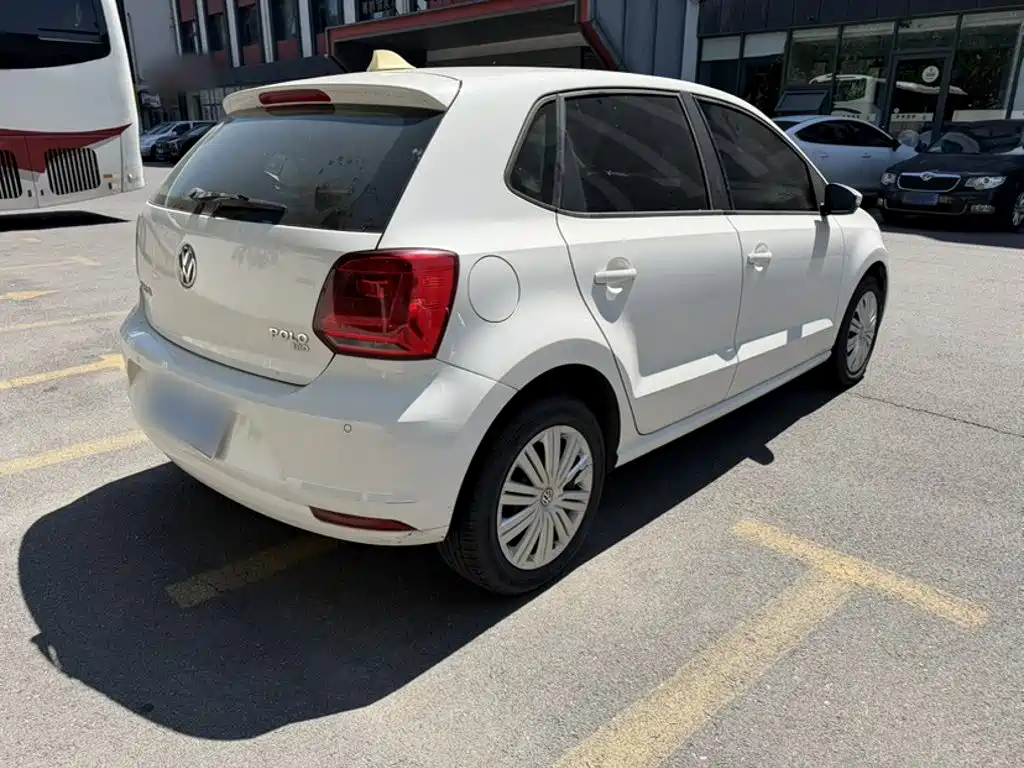 Volkswagen Polo — миниатюра 8