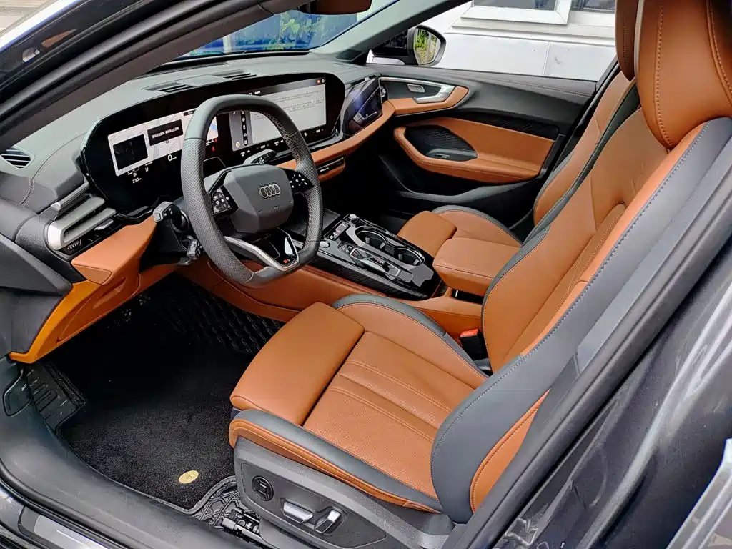 Audi Audi A5L — миниатюра 7