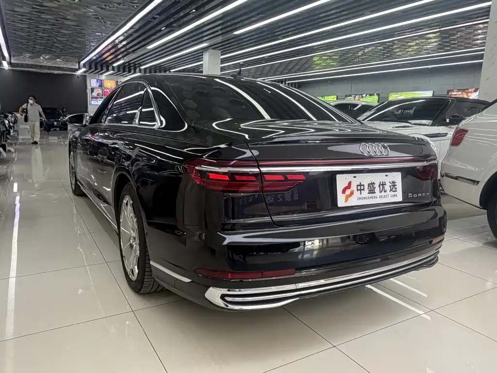 Audi A8 — миниатюра 4