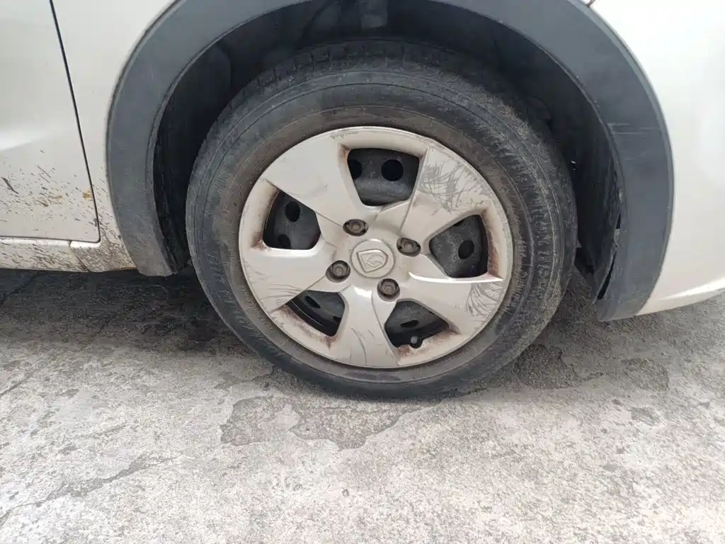 Baojun 310 — миниатюра 8