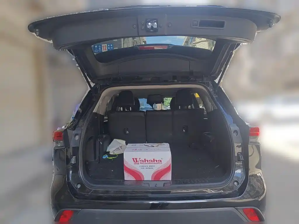 Toyota Highlander — миниатюра 15