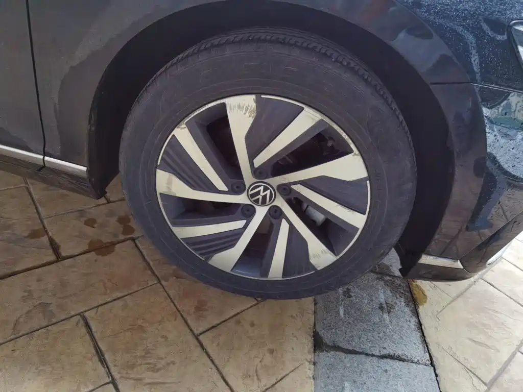 Volkswagen Magotan PHEV — миниатюра 8