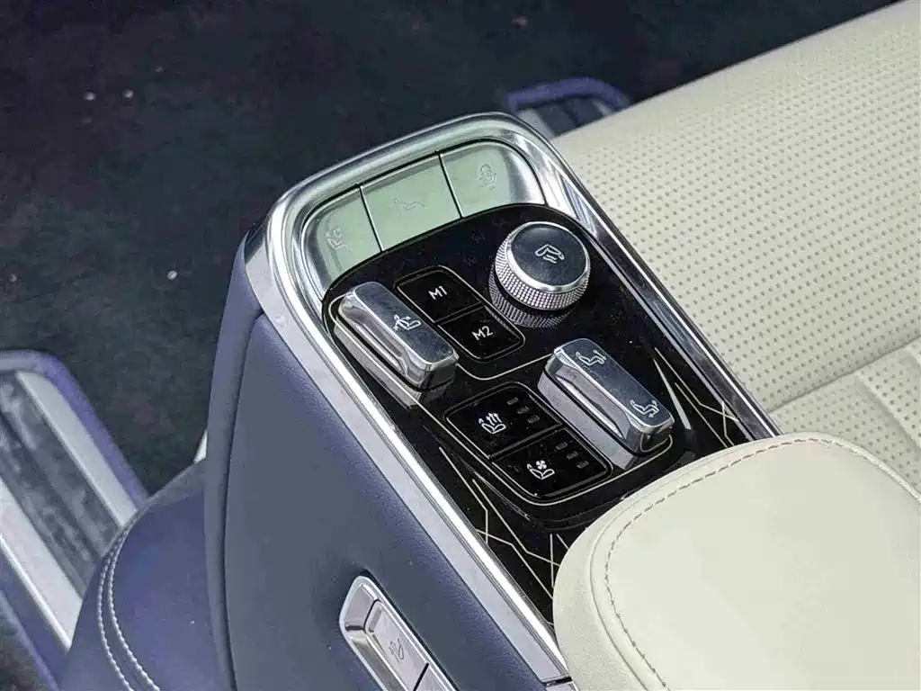 ZEEKR EXTREME KRYPTON 009