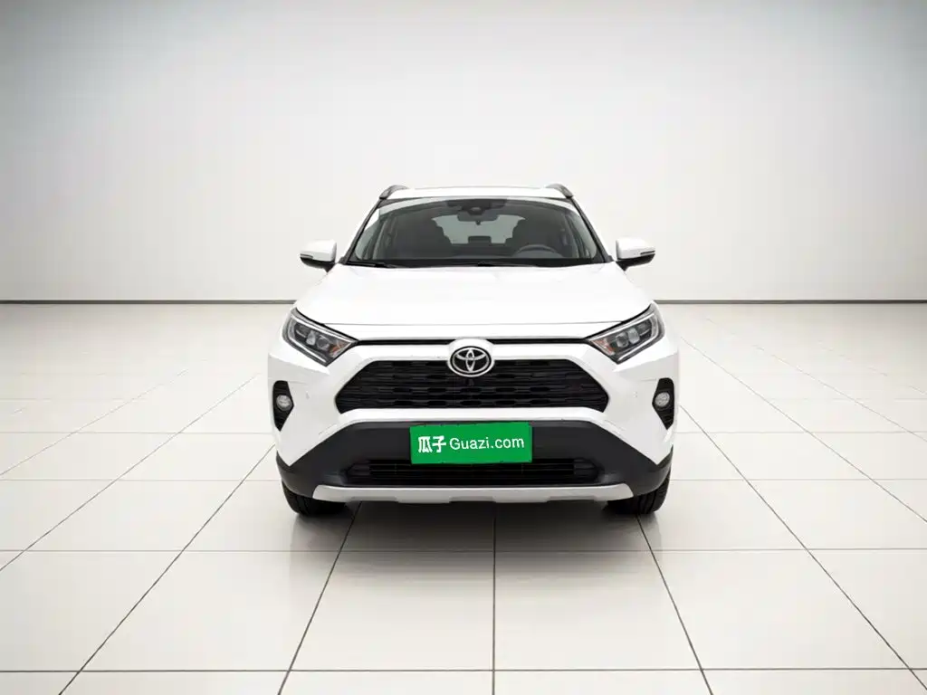 Toyota RAV4 — миниатюра 2