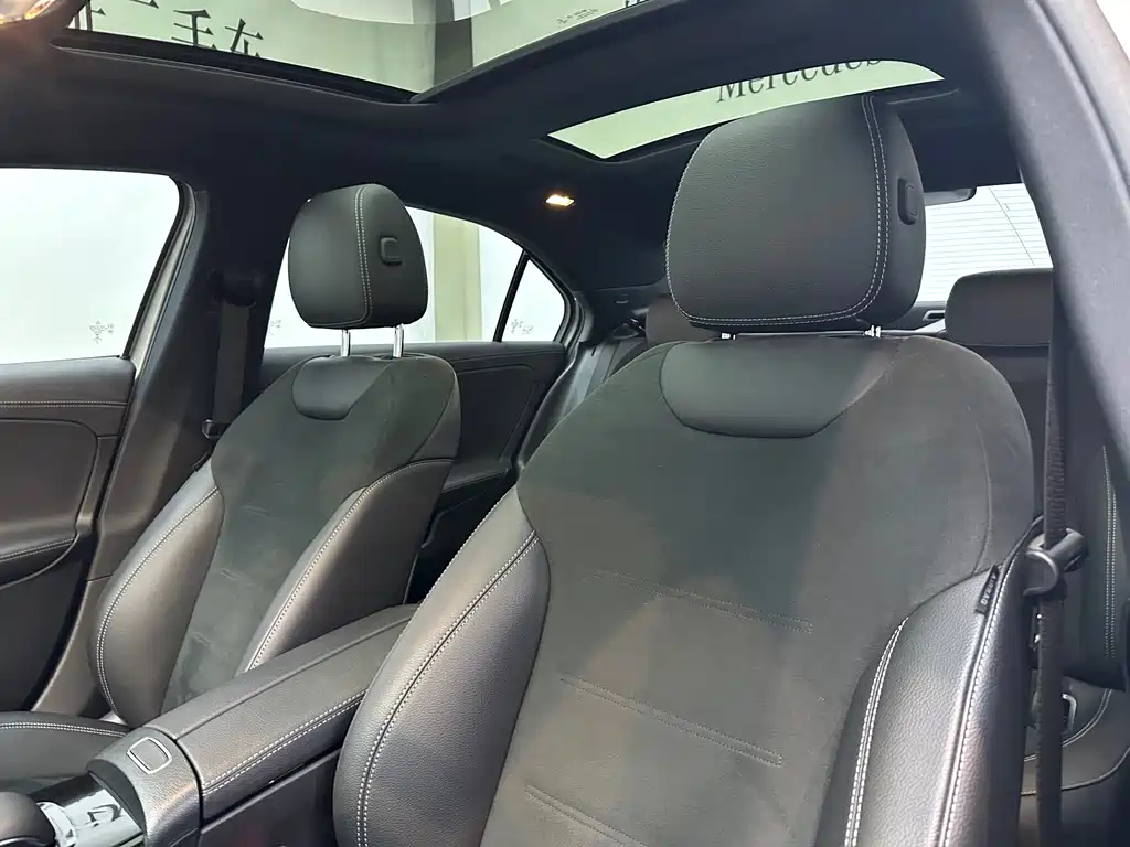 Mercedes-Benz A-Class — миниатюра 10