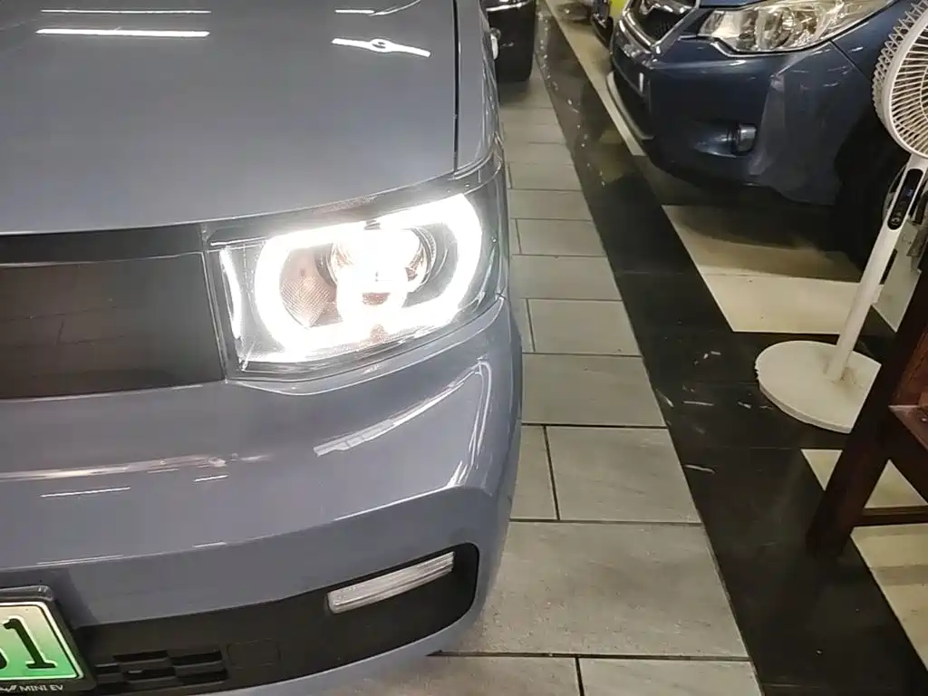 Wuling MINIEV — миниатюра 24