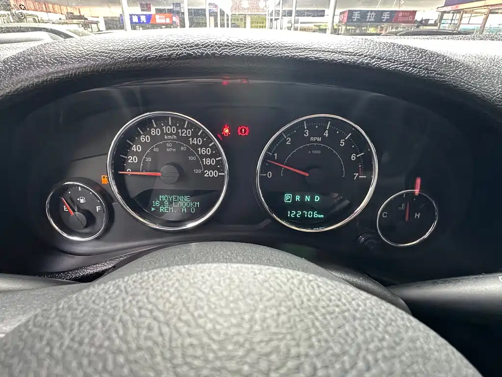 Jeep Wrangler 3.0L Sahara 4-door Comfort Enjoy Edition, фото 5