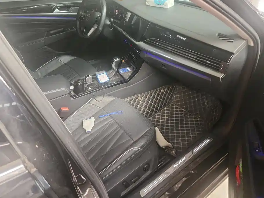 Volkswagen Passat — миниатюра 8