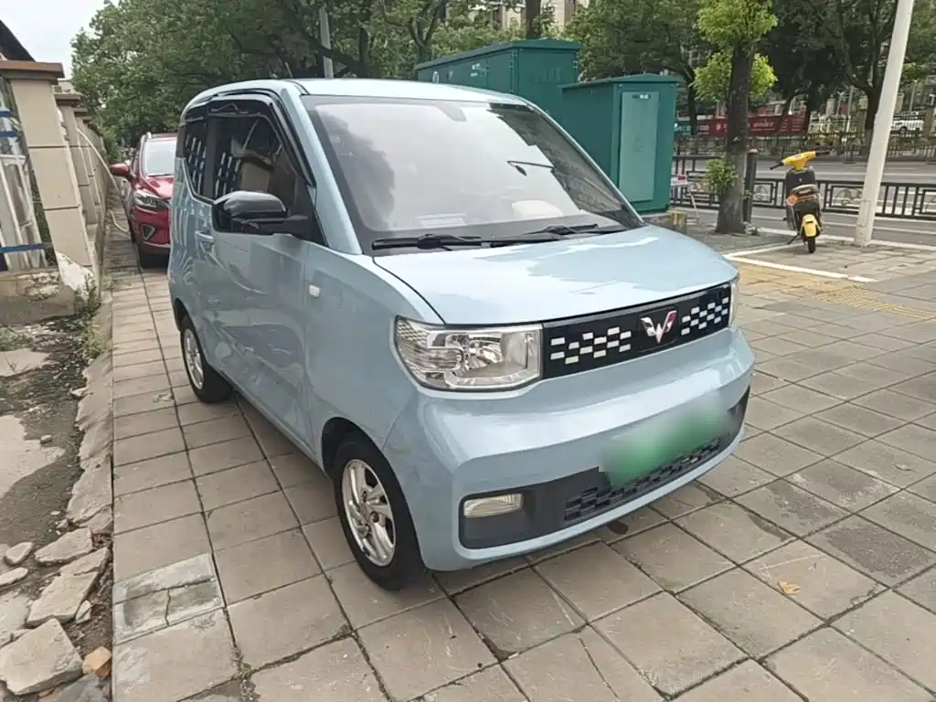 Wuling MINIEV — миниатюра 4