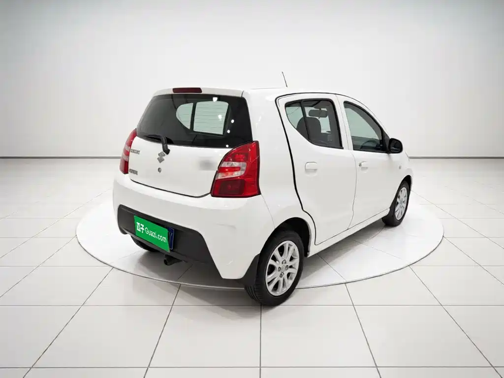 Suzuki Alto — миниатюра 6