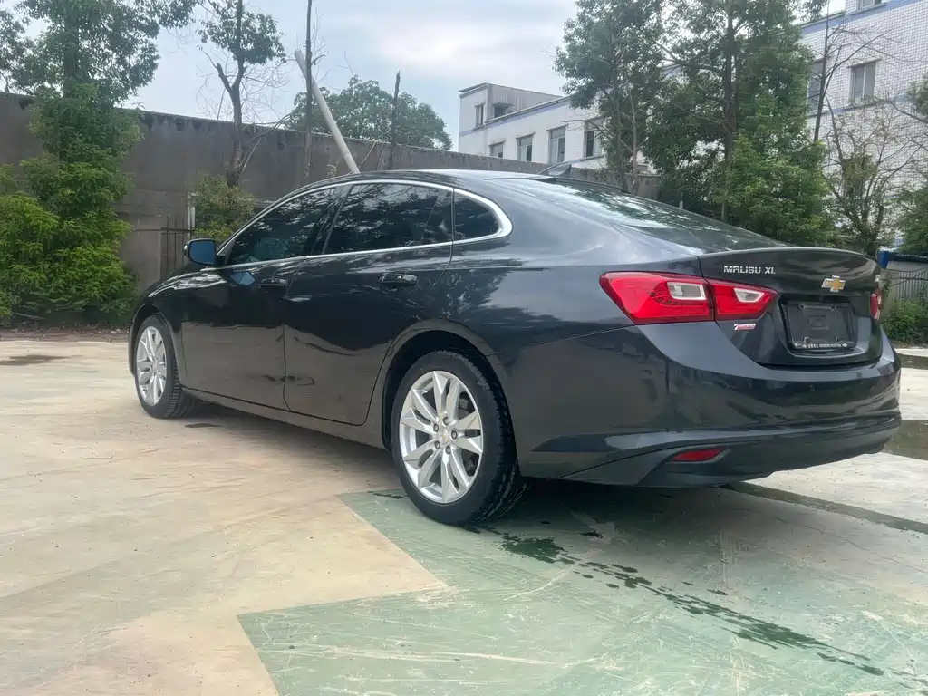 Chevrolet Malibu XL — миниатюра 12