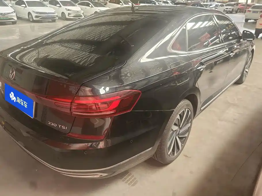 Volkswagen Passat — миниатюра 3
