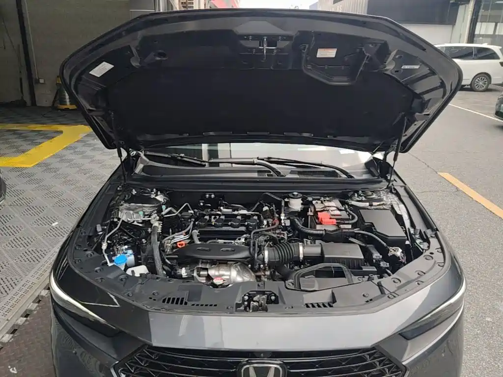 Honda Accord — миниатюра 20