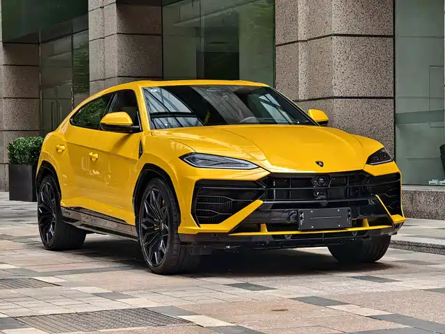 2026 Lamborghini Urus