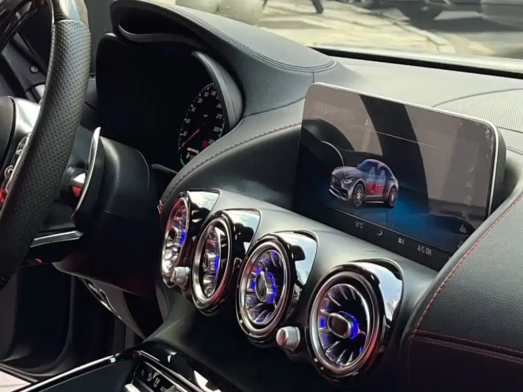 Mercedes-Benz AMG GT — миниатюра 6