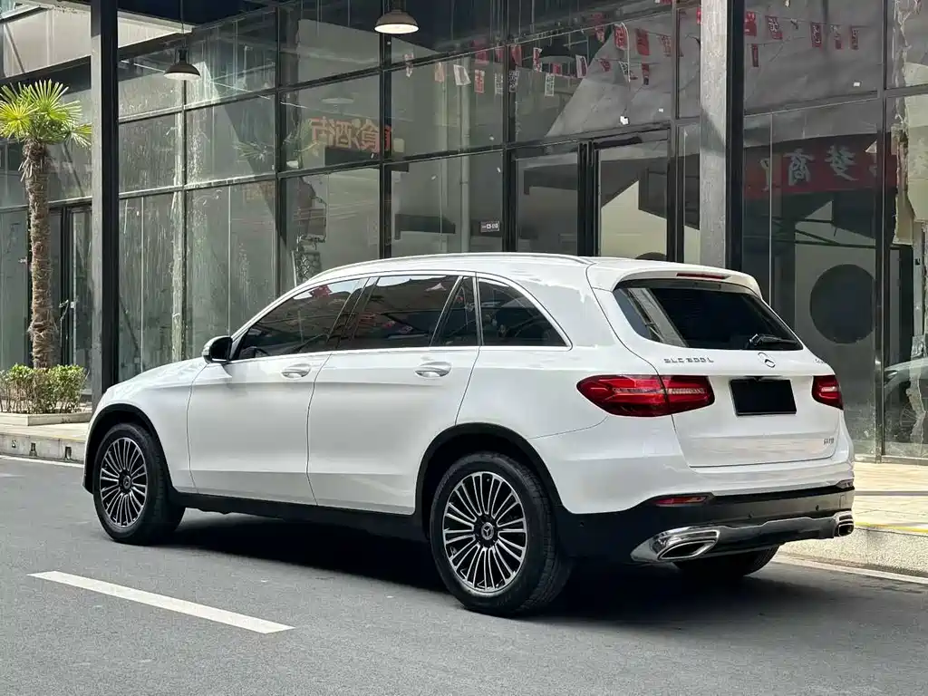 Mercedes-Benz GLC — миниатюра 4