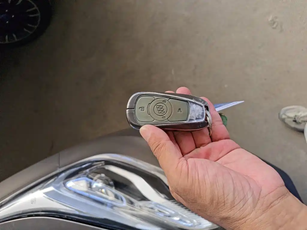 Buick Envision Plus — миниатюра 9
