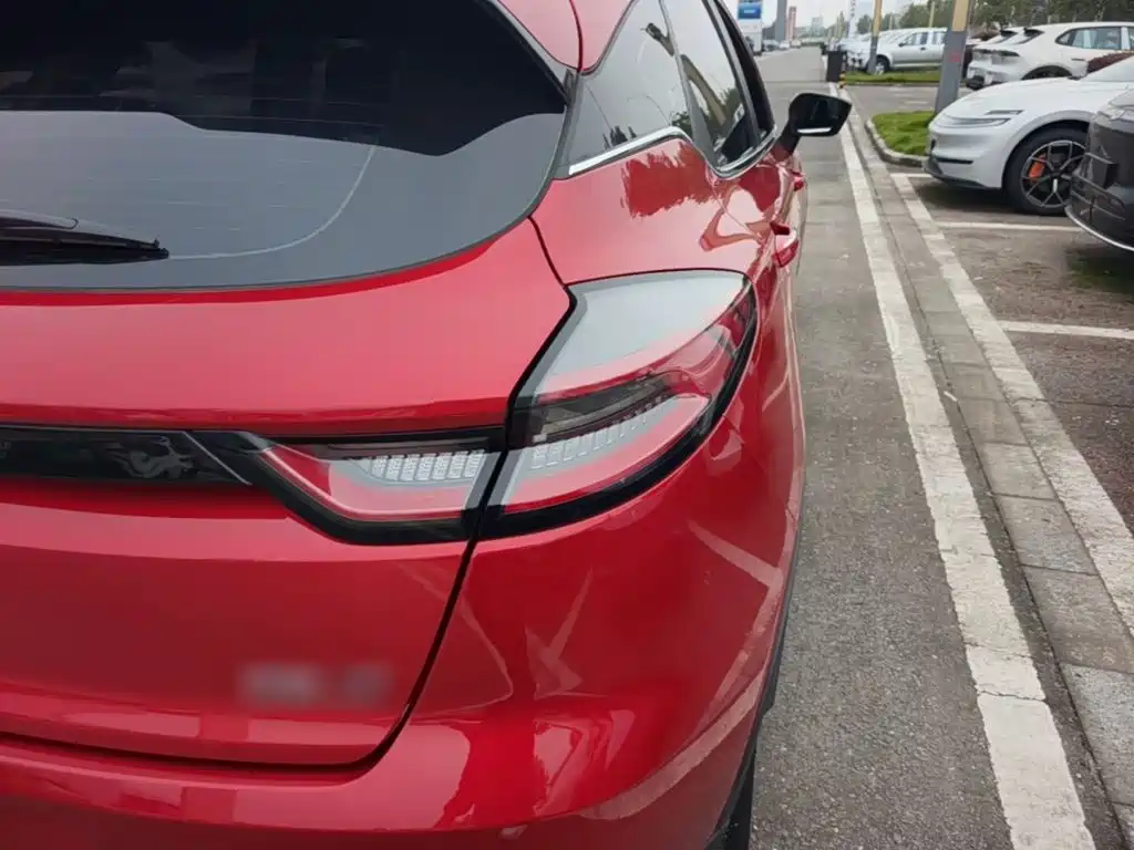 Geely Emgrand S — миниатюра 8