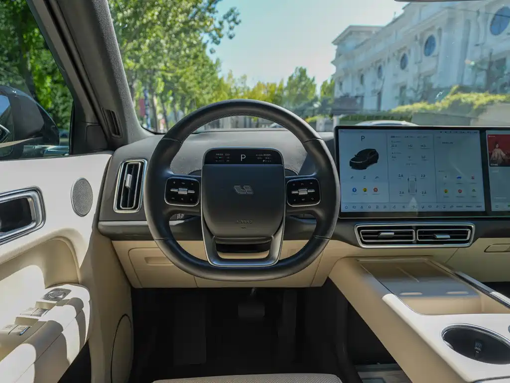Li Auto Li L8 — миниатюра 10