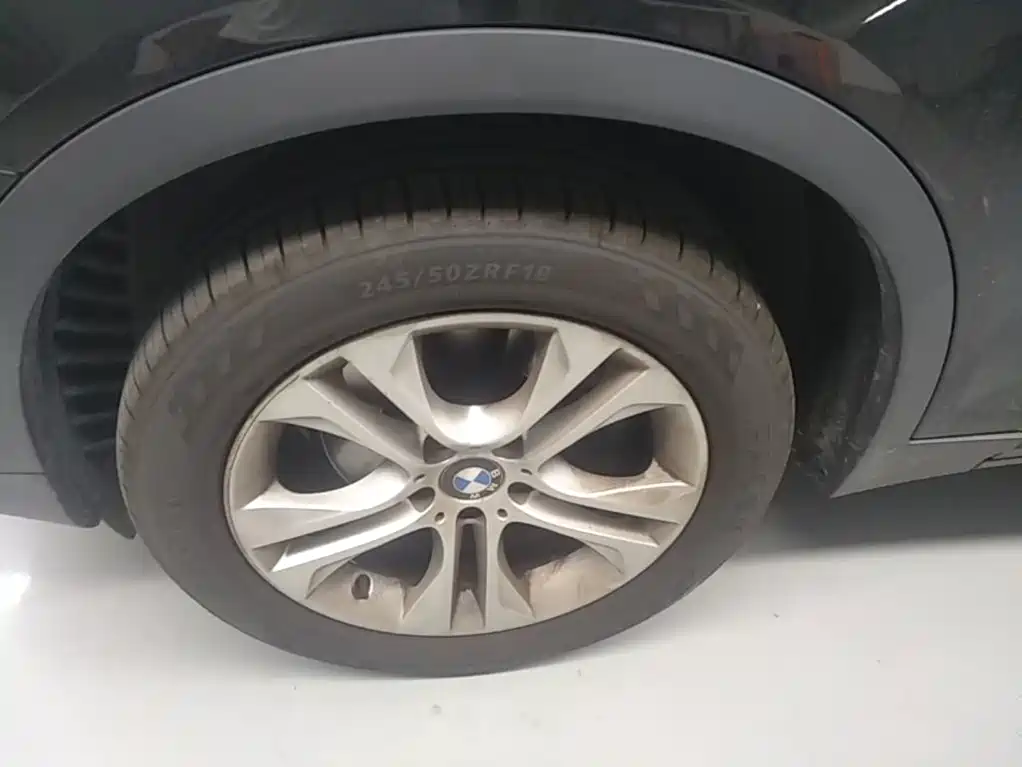 BMW X4 — миниатюра 23