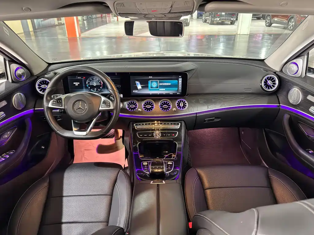 Mercedes-Benz E-Class — миниатюра 10