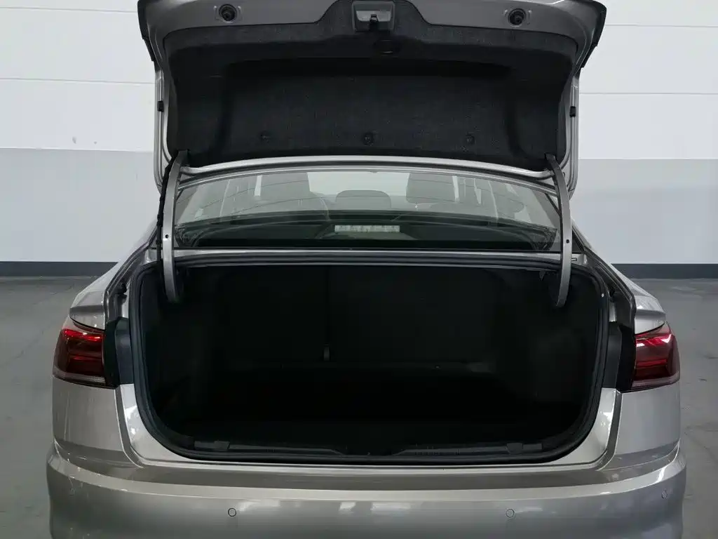 Volkswagen Bora — миниатюра 16
