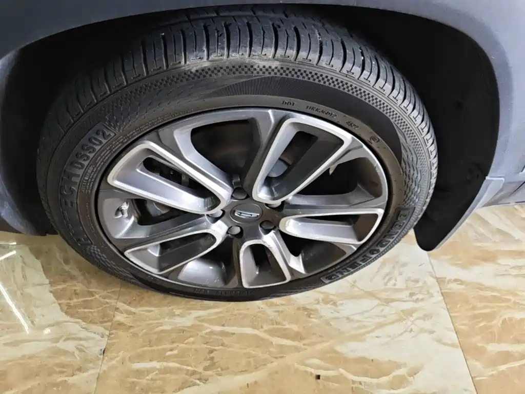 Geely Icon — миниатюра 23