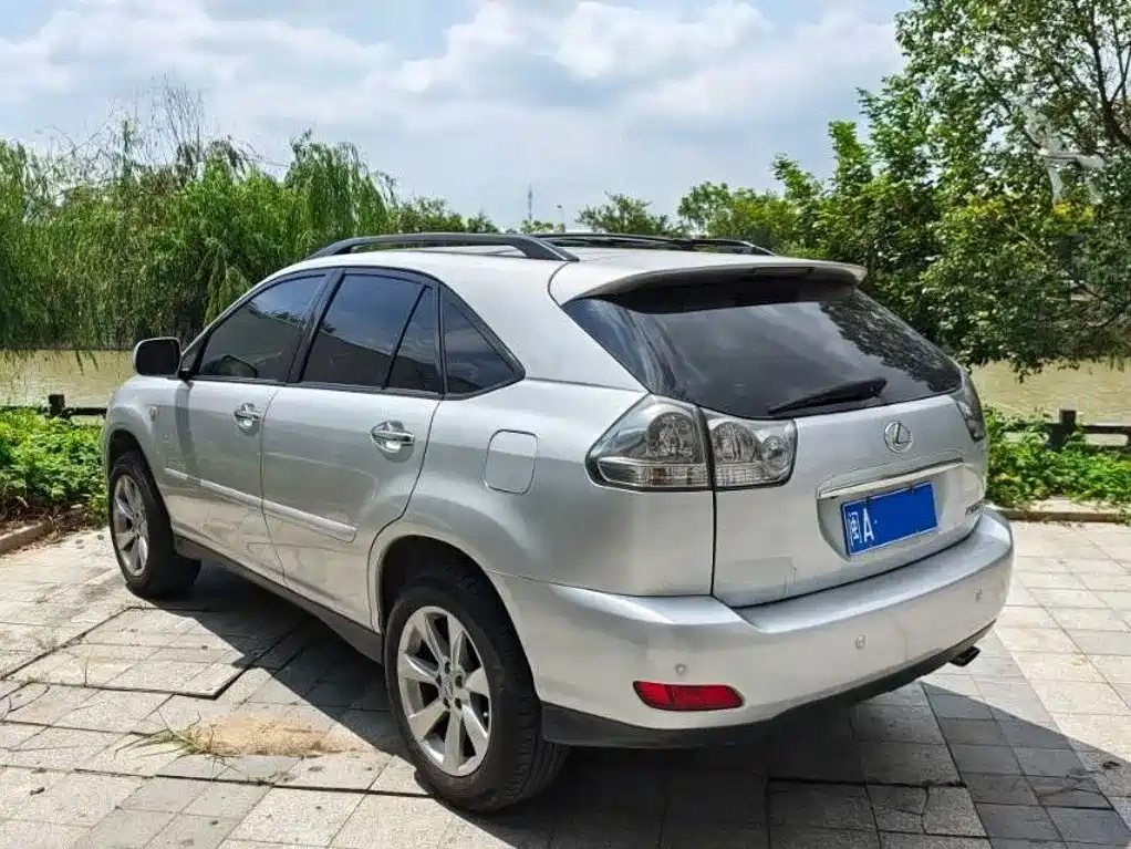 Lexus RX Classic — миниатюра 3