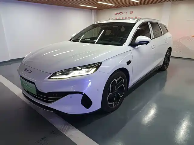 2025 BYD Seal