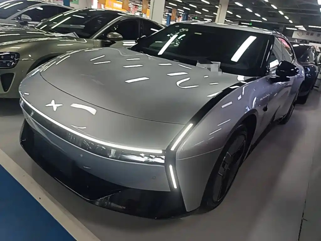 XPeng P7 — миниатюра 2