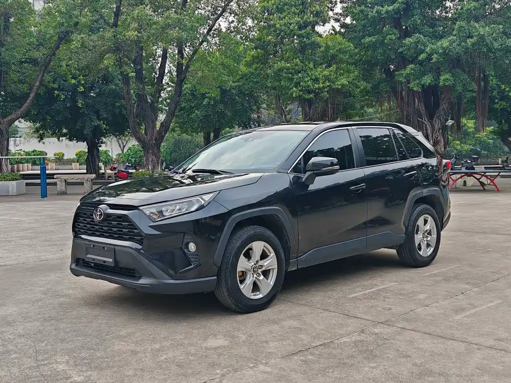 TOYOTA RAV4 RONGFANG