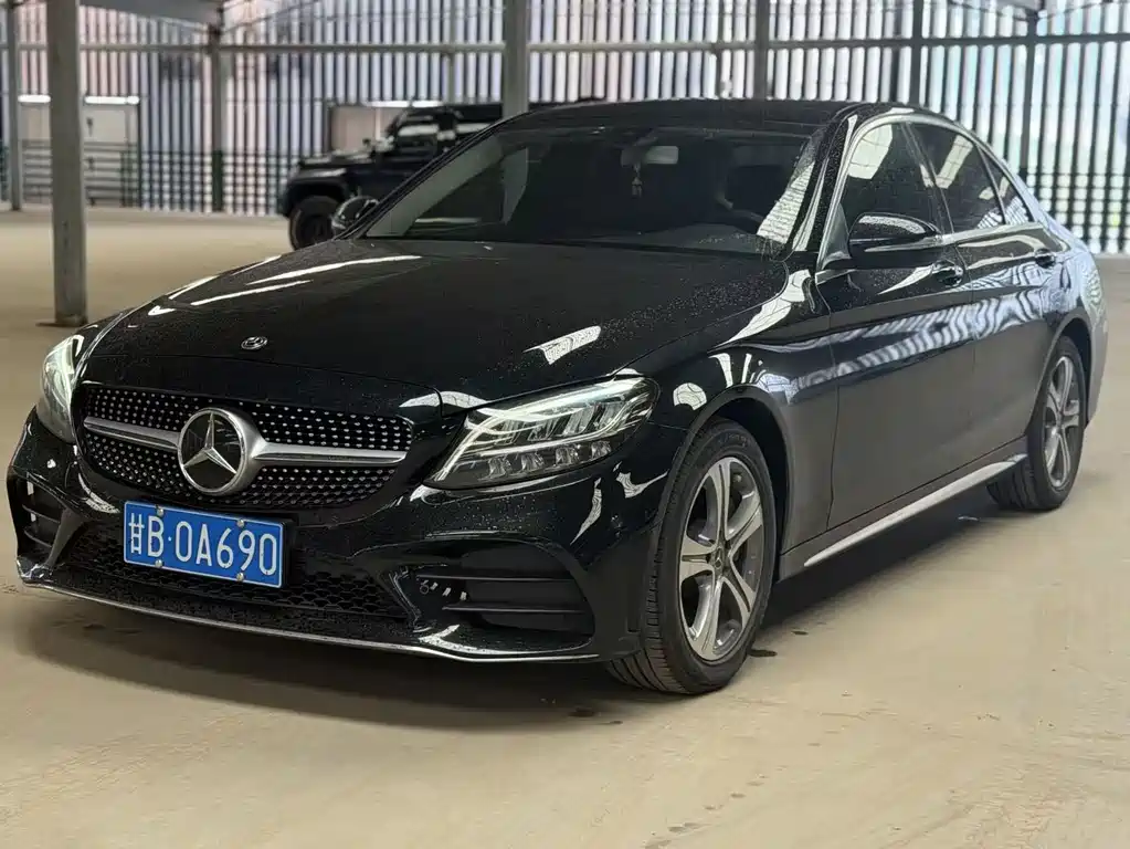 Mercedes-Benz C-Class 2020