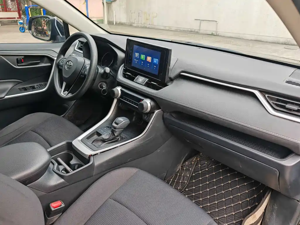 TOYOTA RAV4 RONGFANG