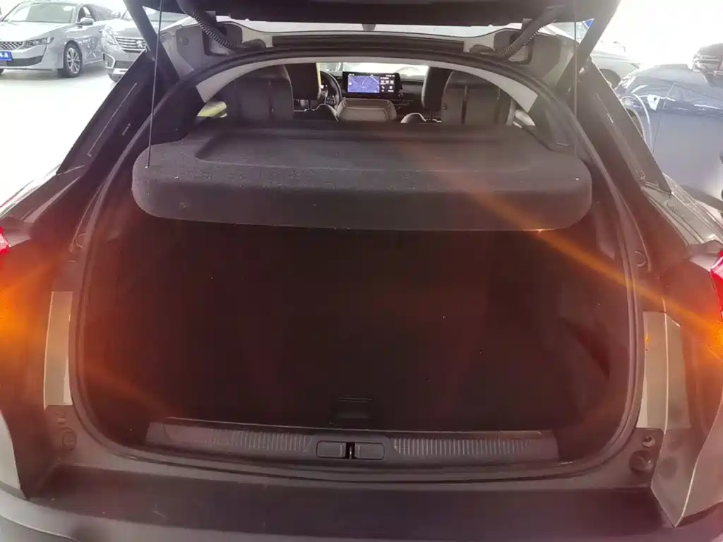 Citroen C5 X — миниатюра 19