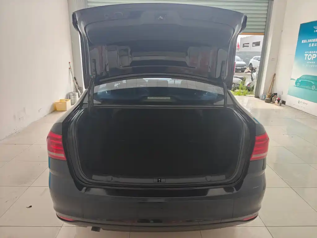 Volkswagen Lavida — миниатюра 14