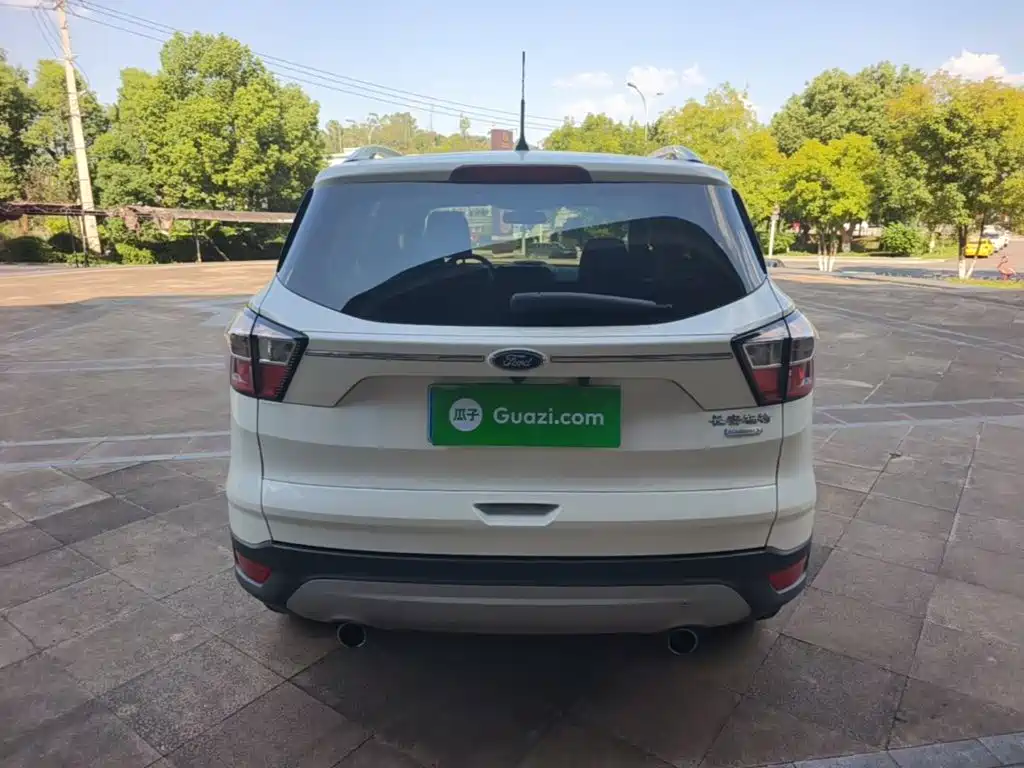 Ford Kuga — миниатюра 6