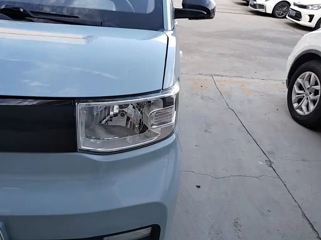 Wuling MINIEV — миниатюра 24
