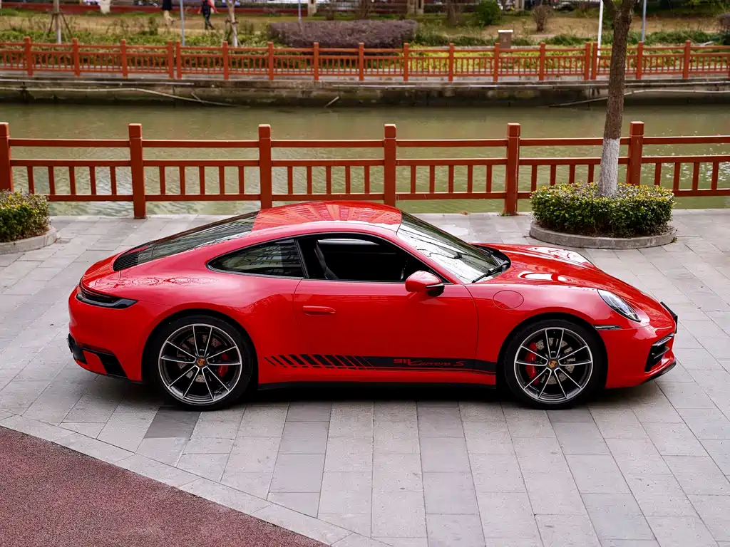 Porsche 911 2019 Carrera S 3.0T