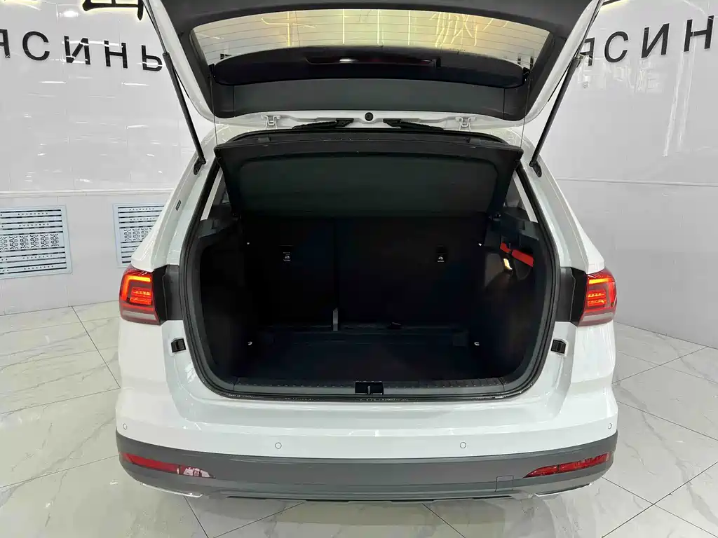 Volkswagen Tharu — миниатюра 18