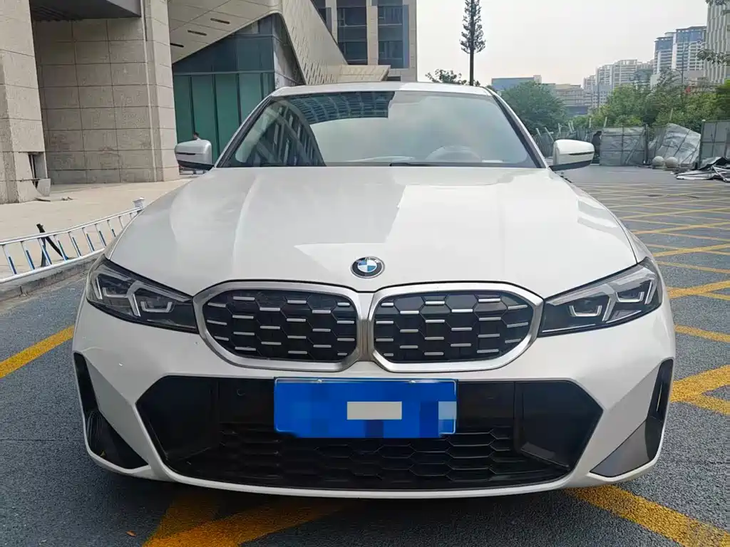 BMW 3 Series 2023