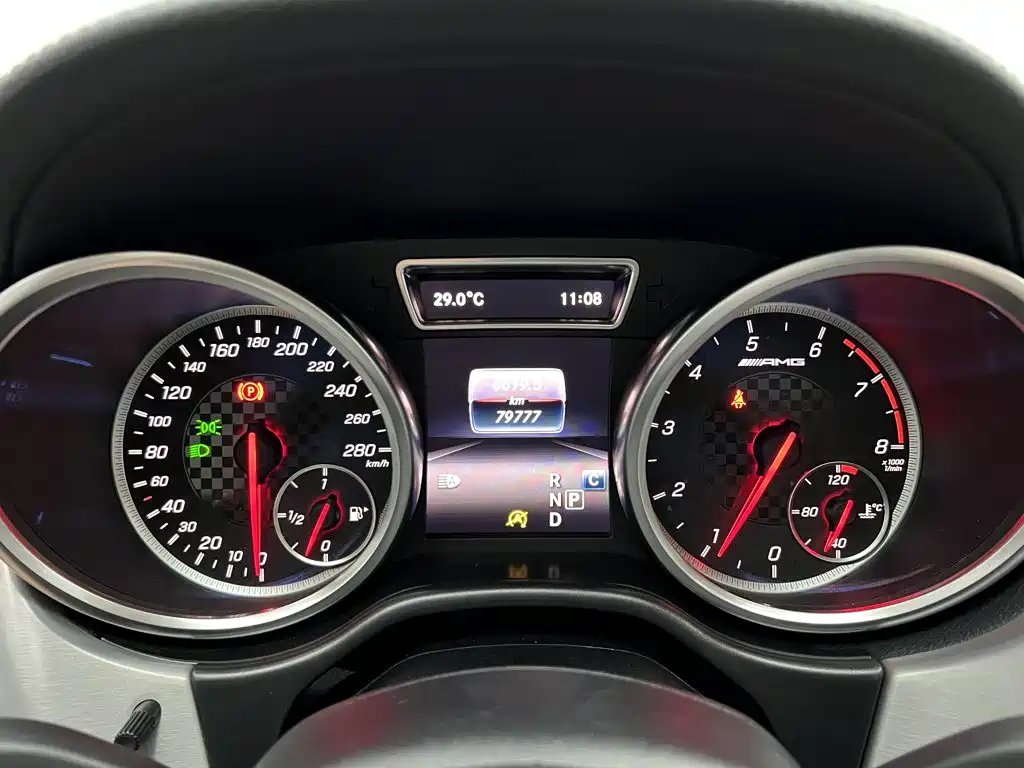 Mercedes-Benz GLE AMG — миниатюра 14