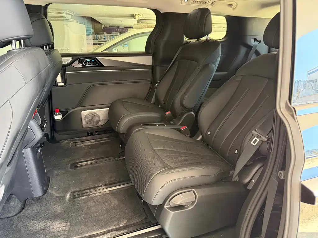 BYD M9 — миниатюра 4