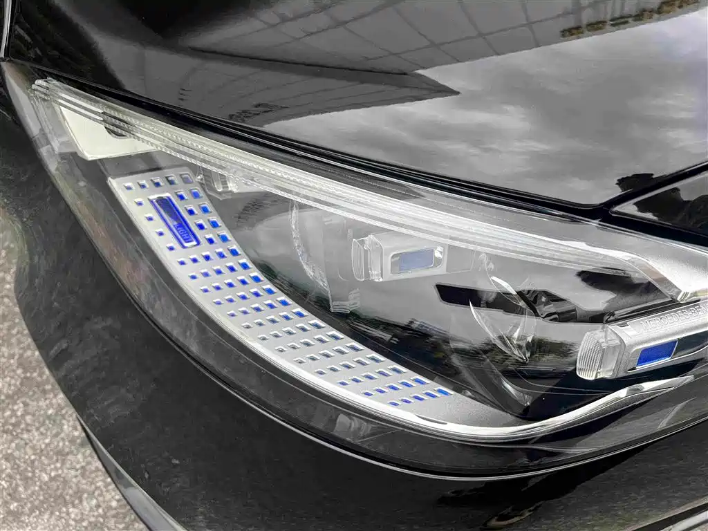 Mercedes-Benz S-Class — миниатюра 10