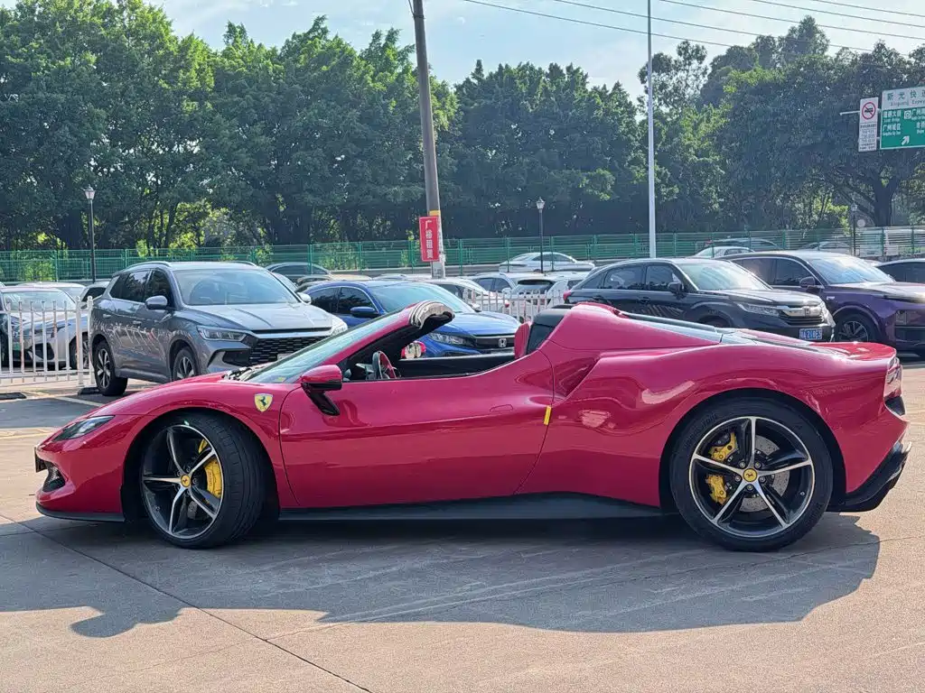 Ferrari 296 — миниатюра 7