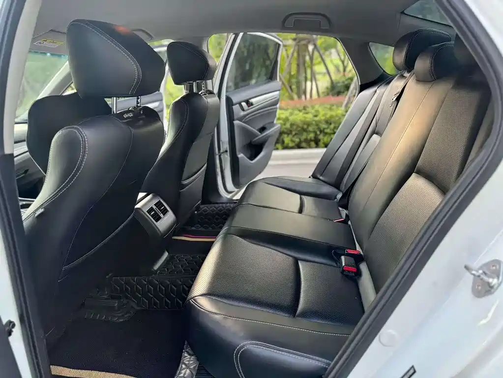 Honda Accord 2018 2.0L VI